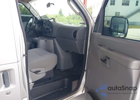 2005 Ford Econoline E150 Van from USA, damaged, VIN 1FTRE14W85BH21137